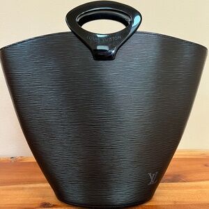 Louis Vuitton Noctambule Epi Handbag M54522 Noir Black Leather Engraved 14 inch